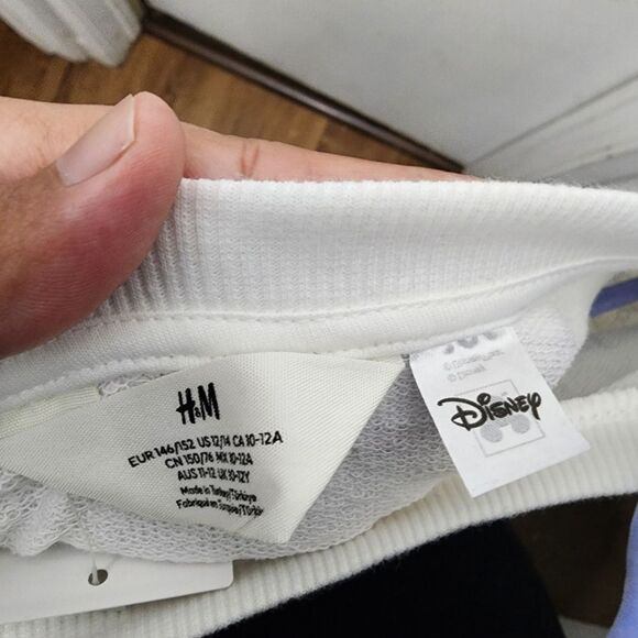 H&M Disney Girls Aristocats Marie French Terry Sweatshirt Size 12/14 NEW w/ Tags - Picture 10 of 10